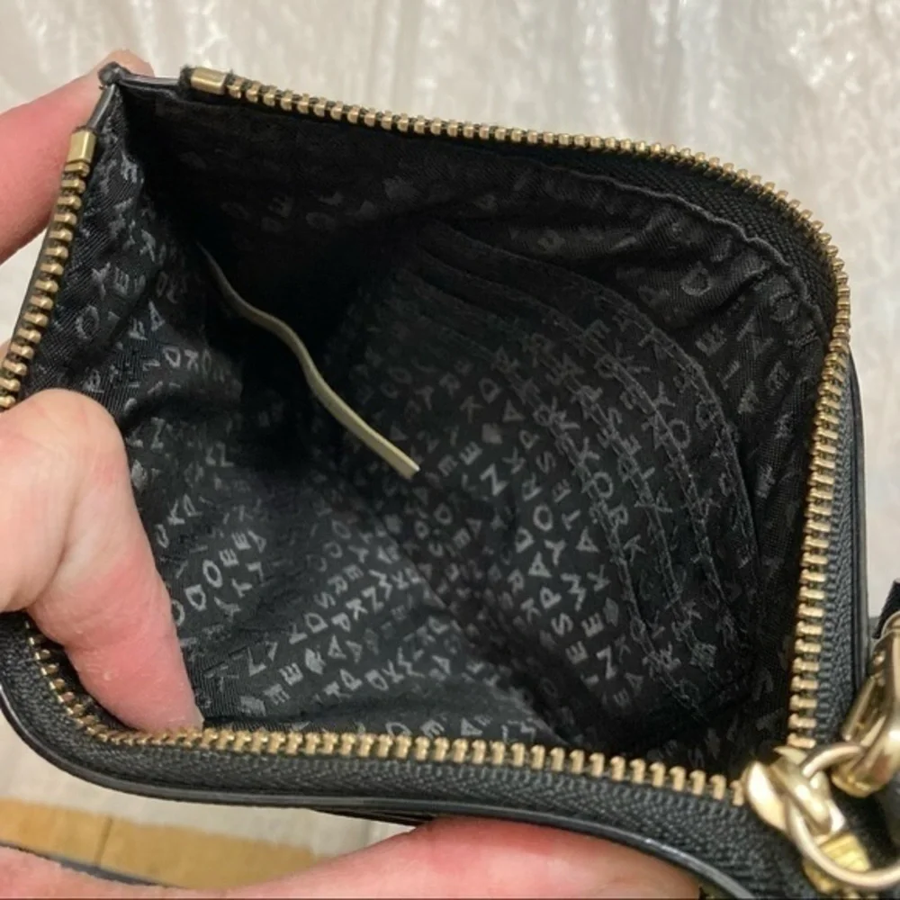 Kate spade black saffiano leather wristlet